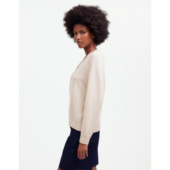 Madewell Cashmere V-Neck Sweater In Heather Oat - Picture 3 of 13